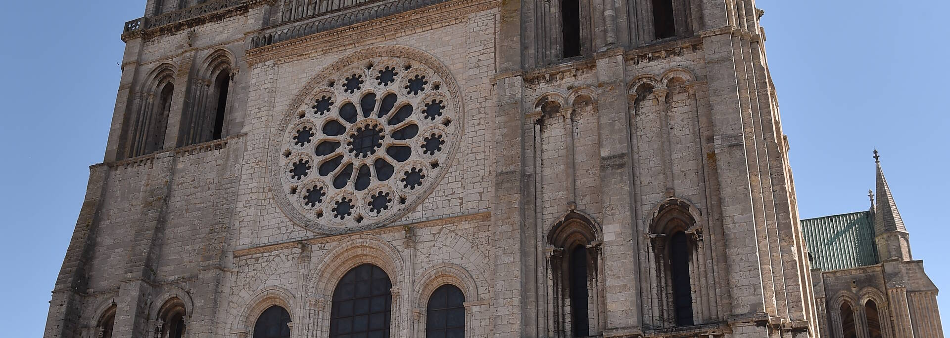 Guided tour of Chartres Cathedral